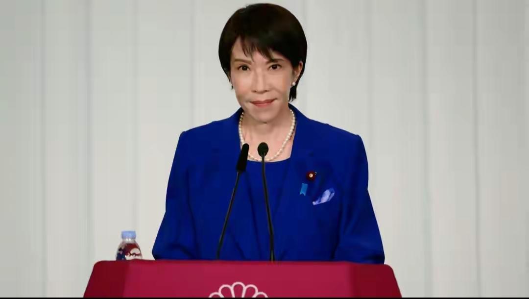 日新首相高市早苗,等不到北京贺电直接翻脸!🔥她公开对中国放狠话:第一,不