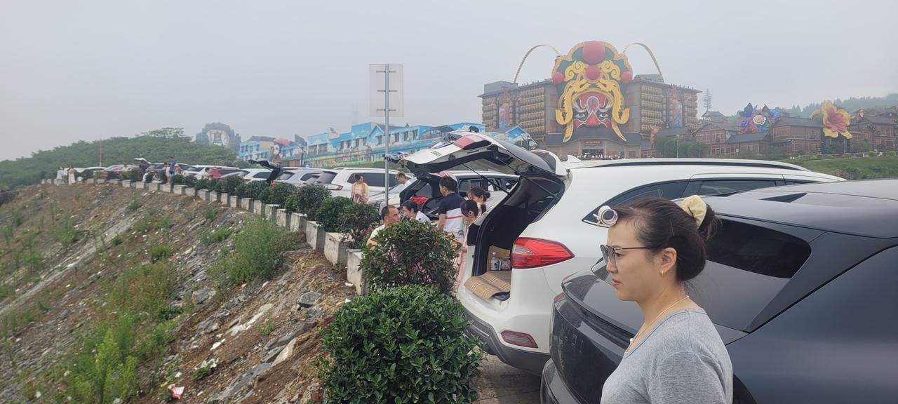 重启南川178D10（8.19）：上午就在住地周边悠闲散步，午饭后午
