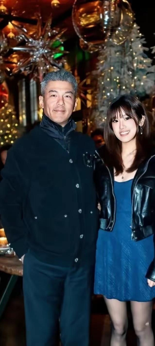 孙志浩现在都可以放下工作，贴心陪伴梧桐妹，事事迁迁就女儿，他可以跨城陪女儿做美甲