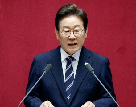 韩国幡然醒悟了，李在明搞出大动作。韩国新总统李在明在首次施政演说里直接摊牌，说