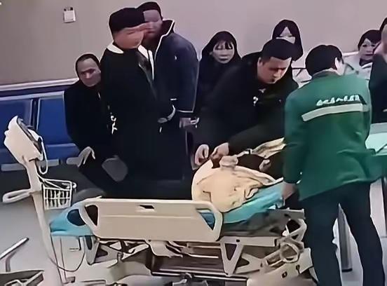 山东泰安，一24岁准新娘，还有2个月结婚，因轻微感冒，就去诊所看病，接诊医生没测