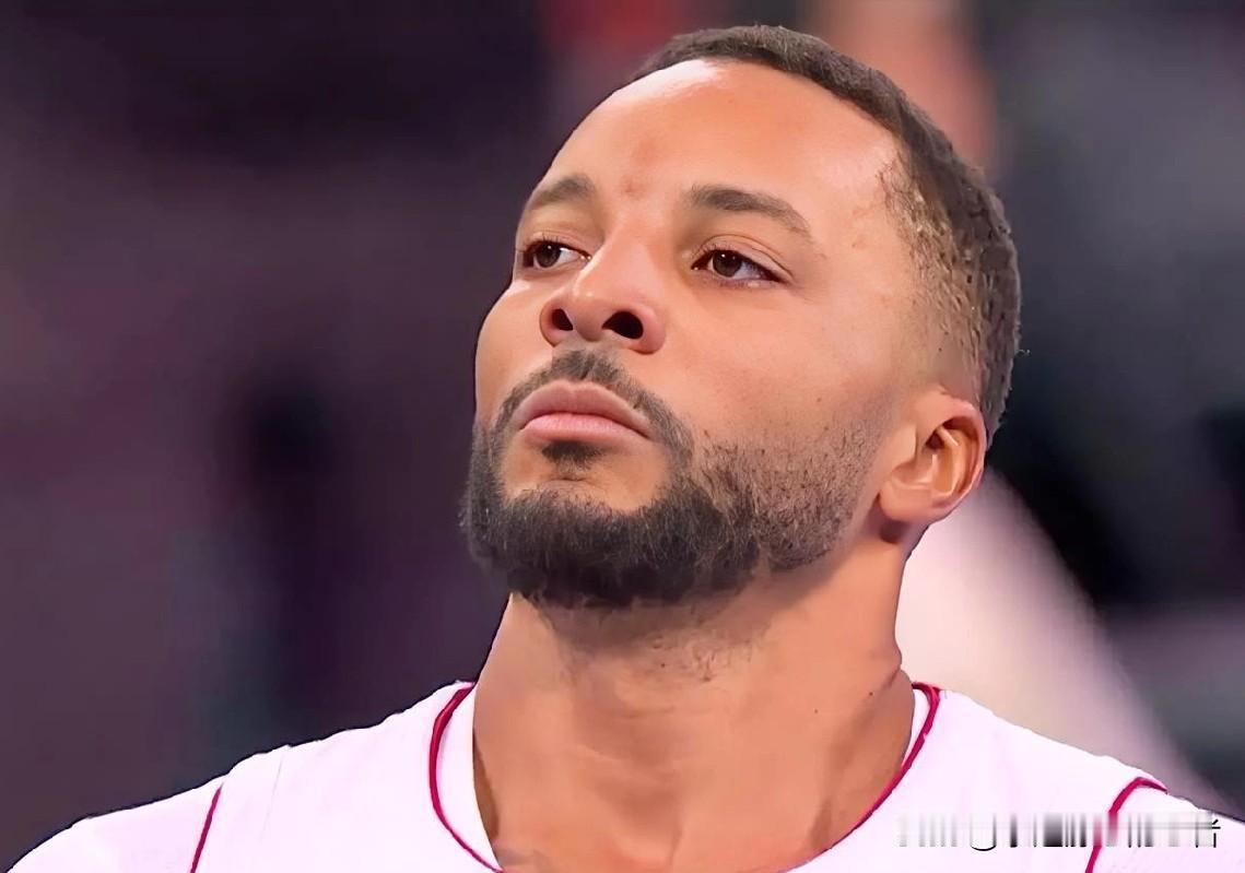 快船现在估计肠子都悔青了吧！！！交易到热火的鲍威尔混的风生水起！！！代表热火