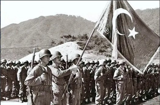 1950年，土耳其人给美军打报告，说他们打了一个大胜仗，还抓到了几百名志愿军，美