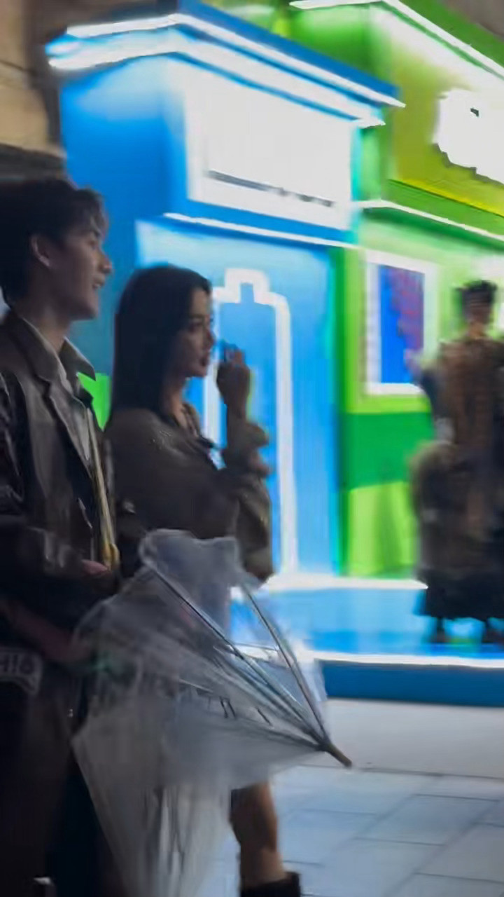 啊啊啊啊我想起来了我全都想起来了我是李昀锐和孟子义的孩子啊！