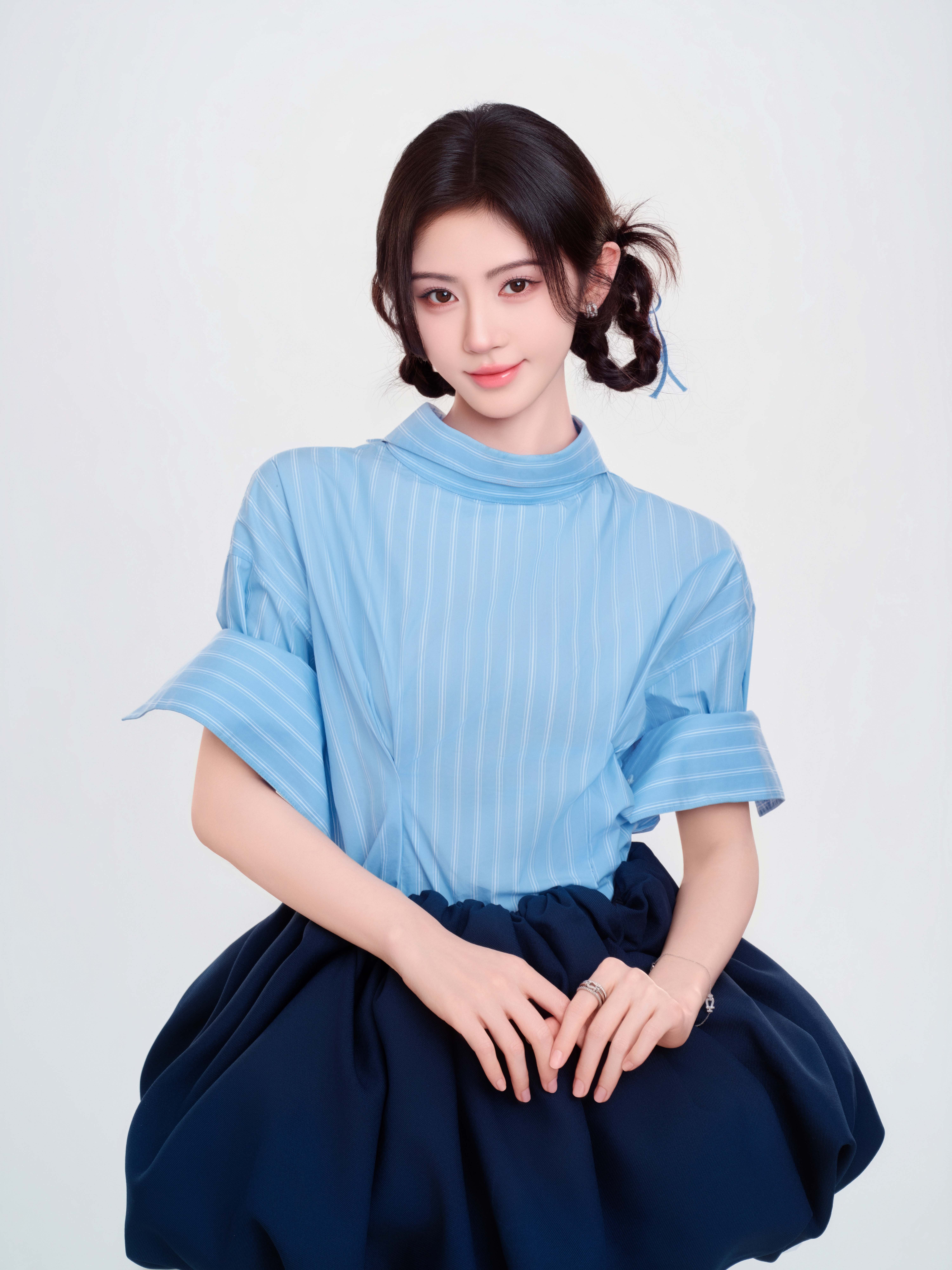 鞠婧祎凸凸棉品牌全球代言人鞠婧祎我逐帧细品的神图上新不鞠一格不止YI面X合