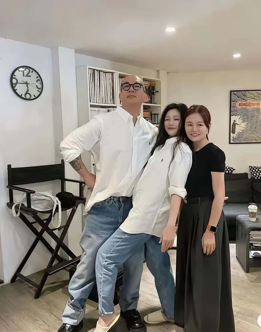 这时候的大S看上去的确是快乐的，因为生活由自己做主，没有再去触碰娱乐圈，所以自由