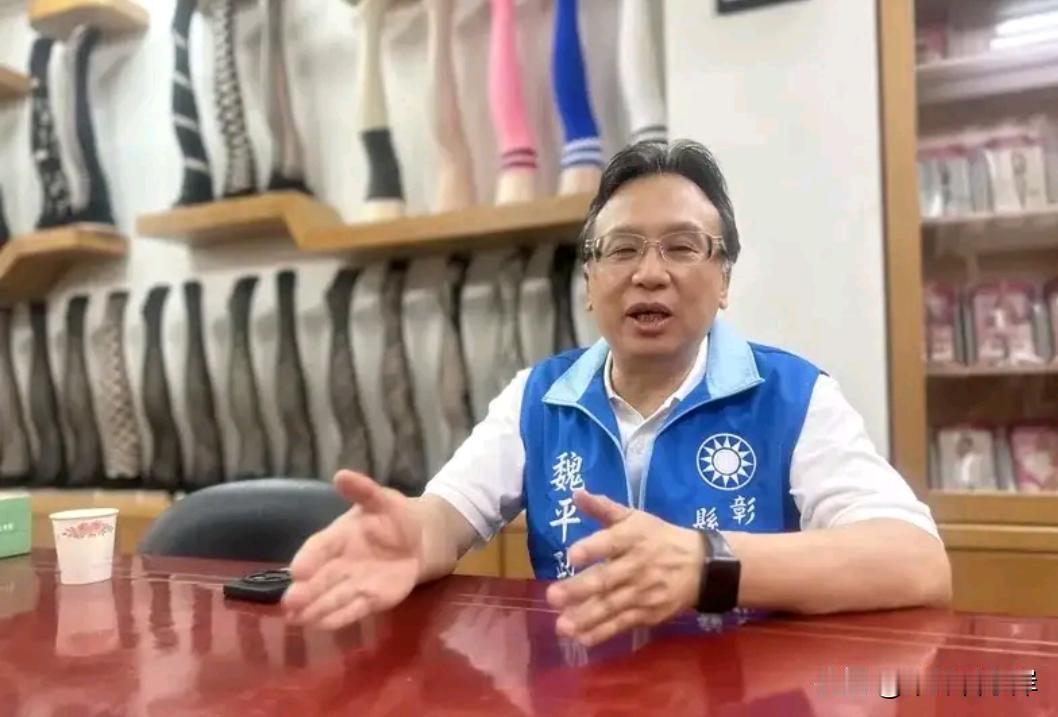 民调大幅度落后，他却反而称:我的机会来了岛内联合报昨天公布彰化县长最新民调，