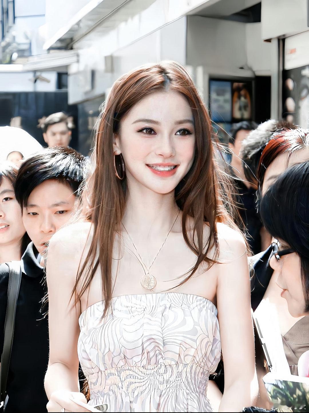 普通人能有几分像她们就已经是顶级美貌了不敢想象现实里究竟有多美！！