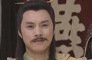 1398年，朱元璋驾崩前夕，黄子澄找到朱元璋的妃子姚千惠，并给了她一瓶药水，让她