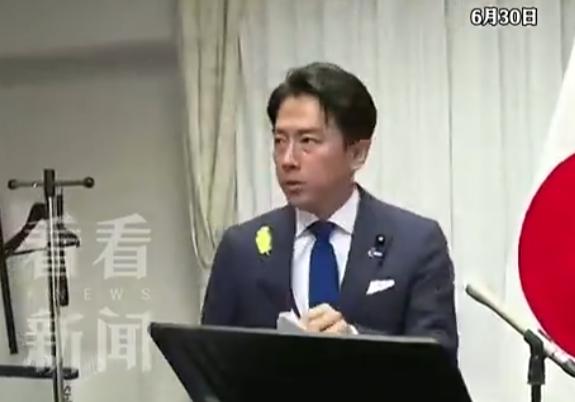 日本开始报复了？五轴联动机床和量子计算配套设备，限制对华技术输出！一边开记者