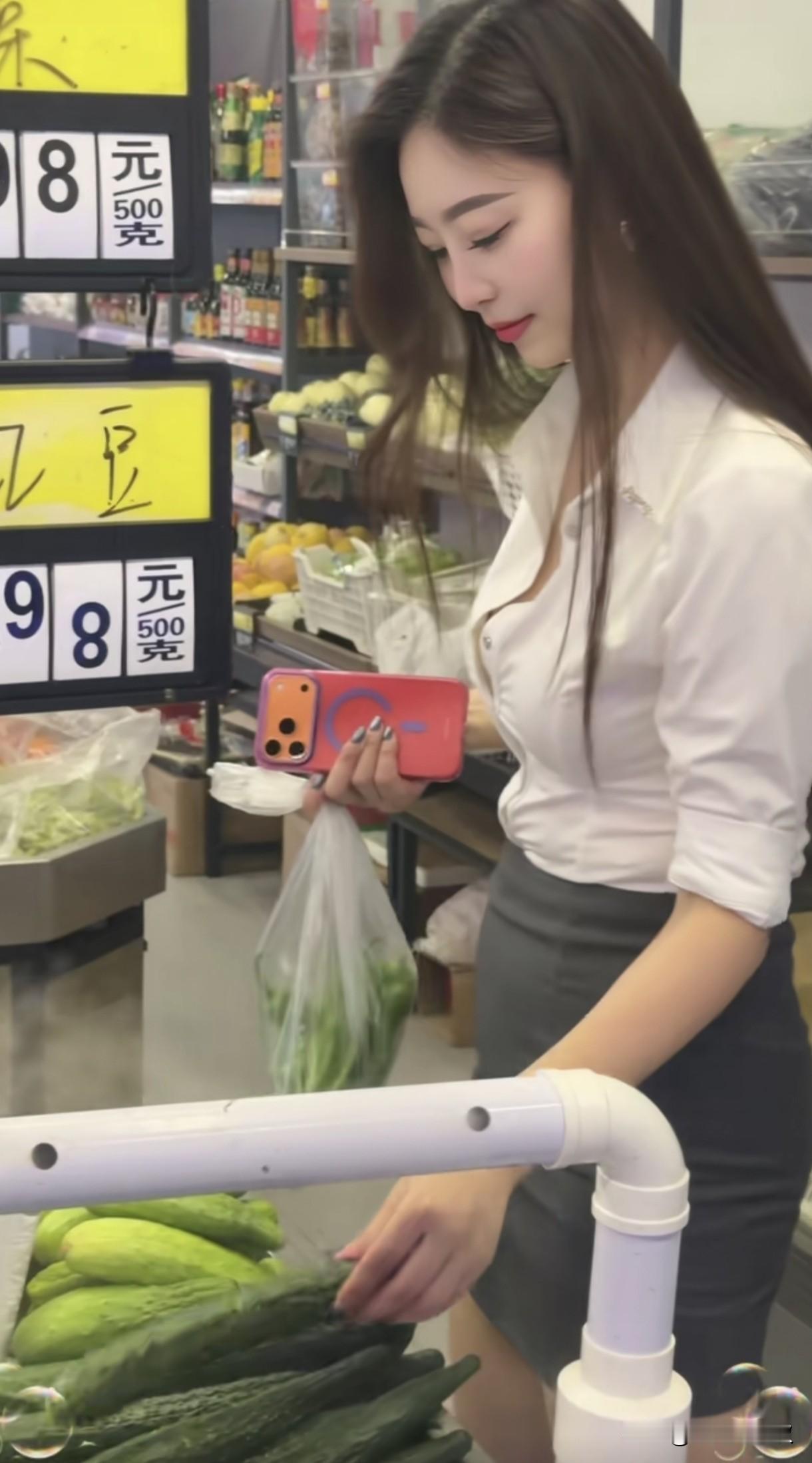 夏日生活随记下班路上去买菜