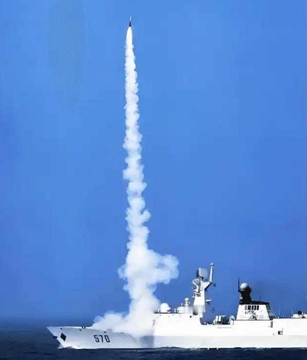 巴基斯坦又成功实证了中国武器的威力！1月10号，巴基斯坦在阿拉伯海北部垂直发射猎