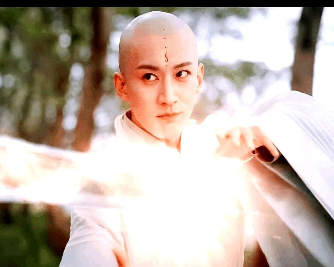 一部剧最残酷的，不是结局，是几年后再看演员的站位。《少年歌行》第一部，李宏毅