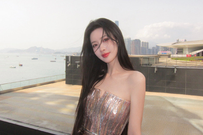 孟子义以扎实演技与稳定输出站稳赛道孟子义飞升孟子义飞升，孟子义以扎实演技与稳定