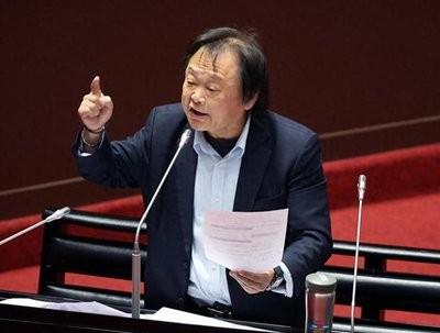 都知吴石、朱枫罹难是蔡孝乾造的孽，根源却在王世坚之父的撩妹上。吴石案是我党历史上