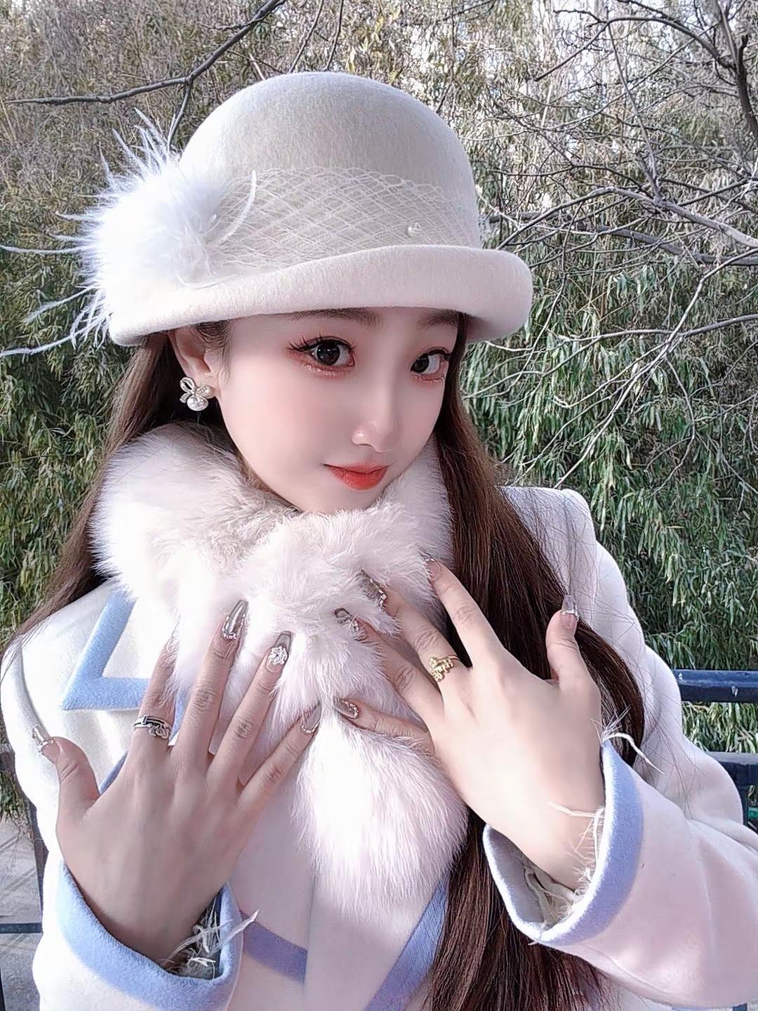 希望自己可以更自由的选择更快乐的体验此刻，来年，都幸福