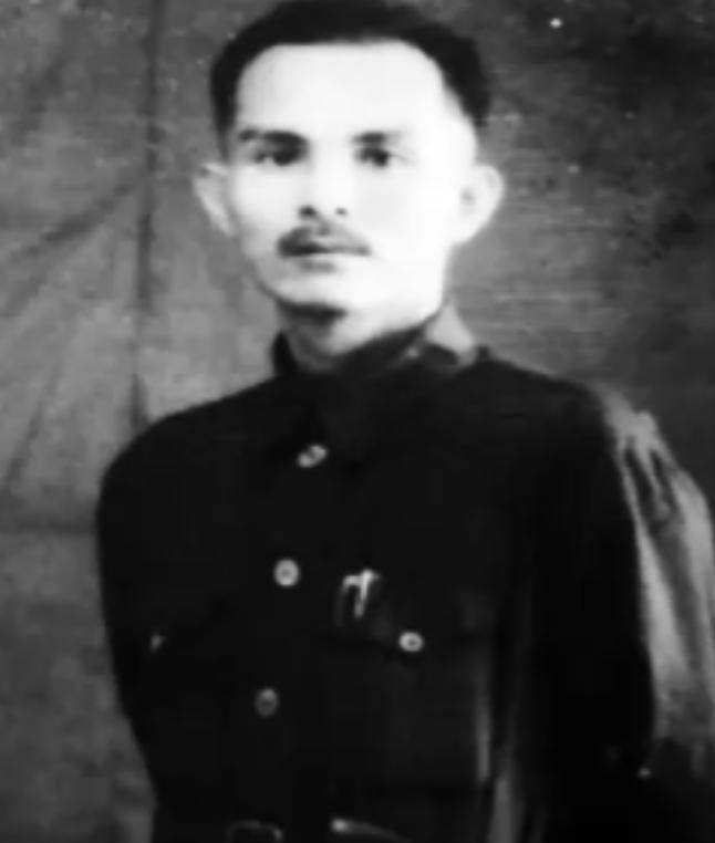1959年，解放海南的大功臣符振中要转业，韩先楚知道后，连忙劝阻："你这种人才不
