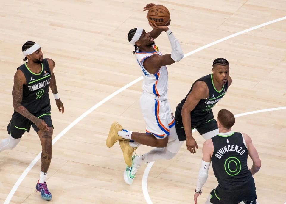 亚历山大真的是联盟新门面？让我们看下真相吧！1.雷霆阵容的强大加持：亚历山大