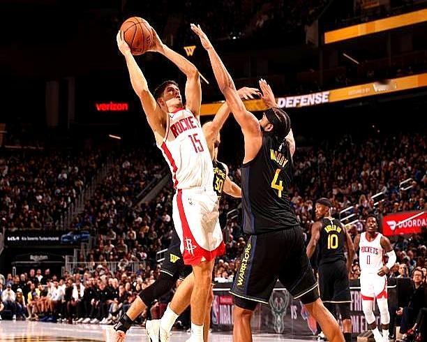 最近NBA有个实在事儿：杜兰特歇了几场，反而给谢泼德送了机会！这段奥科吉场上效果