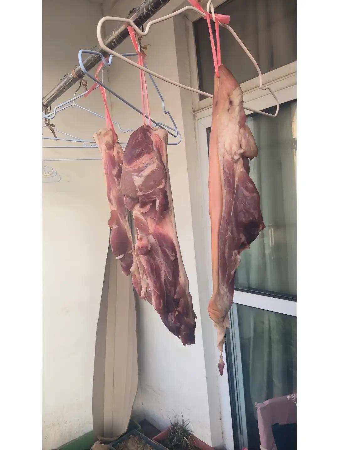 这种腊肉做法对吗？挂了一个多星期了，感觉没有腊肉的味道，臭臭的，像香港脚的味道，