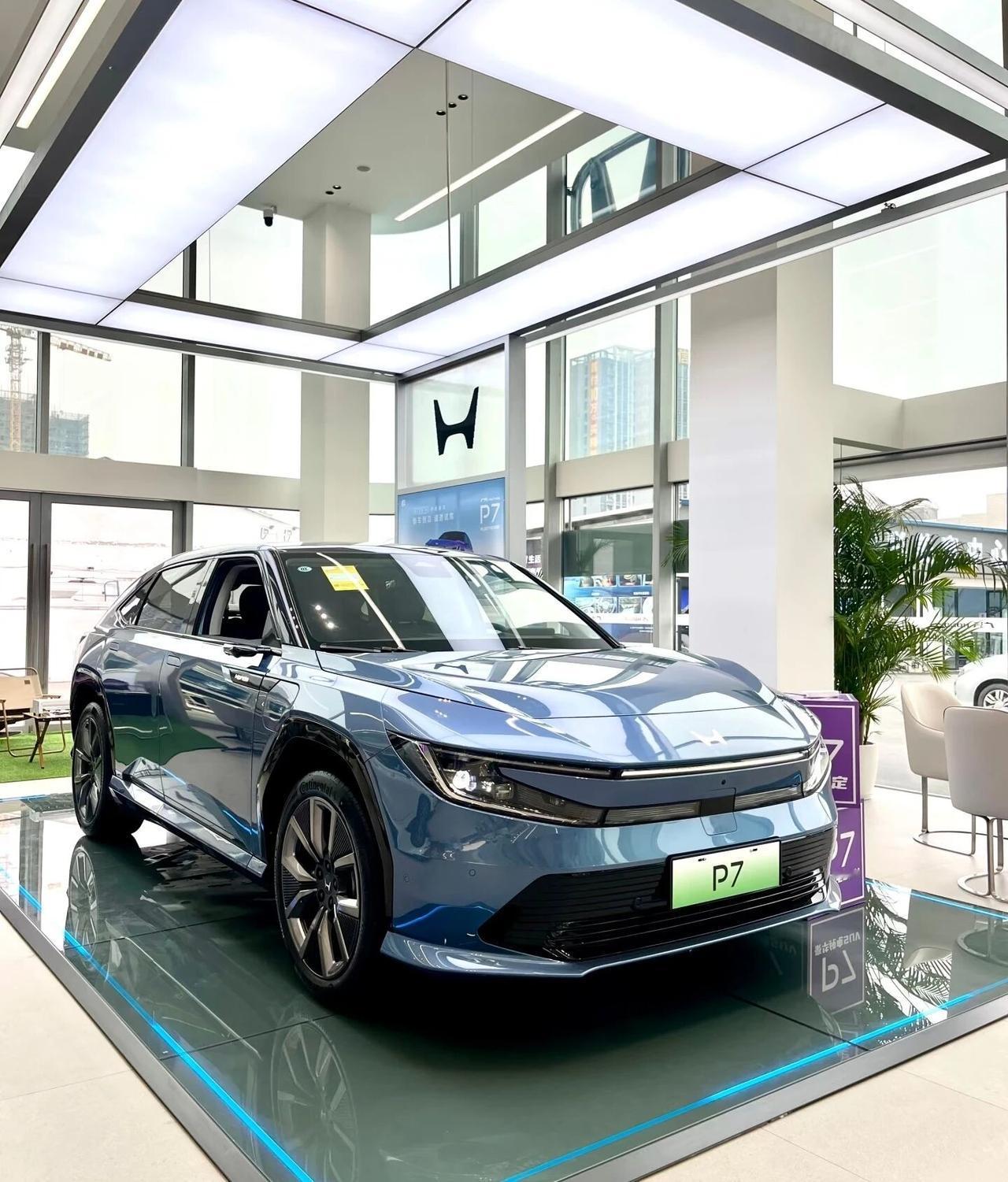 车市｜当初上市就被预言了，不降个十万八万必死无疑这不？才半年就应验了！广汽本