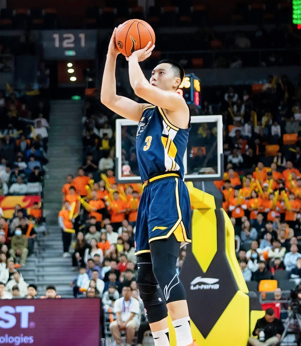 太可惜，广东81-94不敌宁波，这三位球员要为输球负责！1. 胡明轩，状态下滑