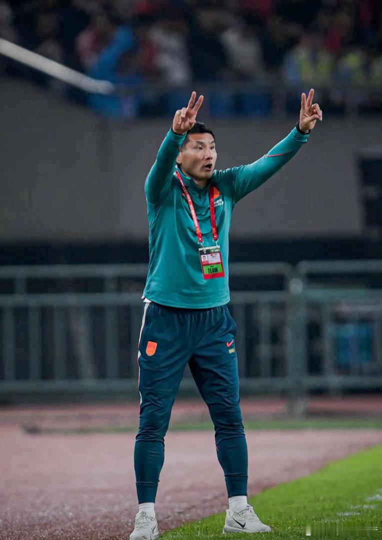 继乌兹别克斯坦爽约国足在重庆的热身赛后，土库曼斯坦也效仿此举，放弃了赴重庆与国足