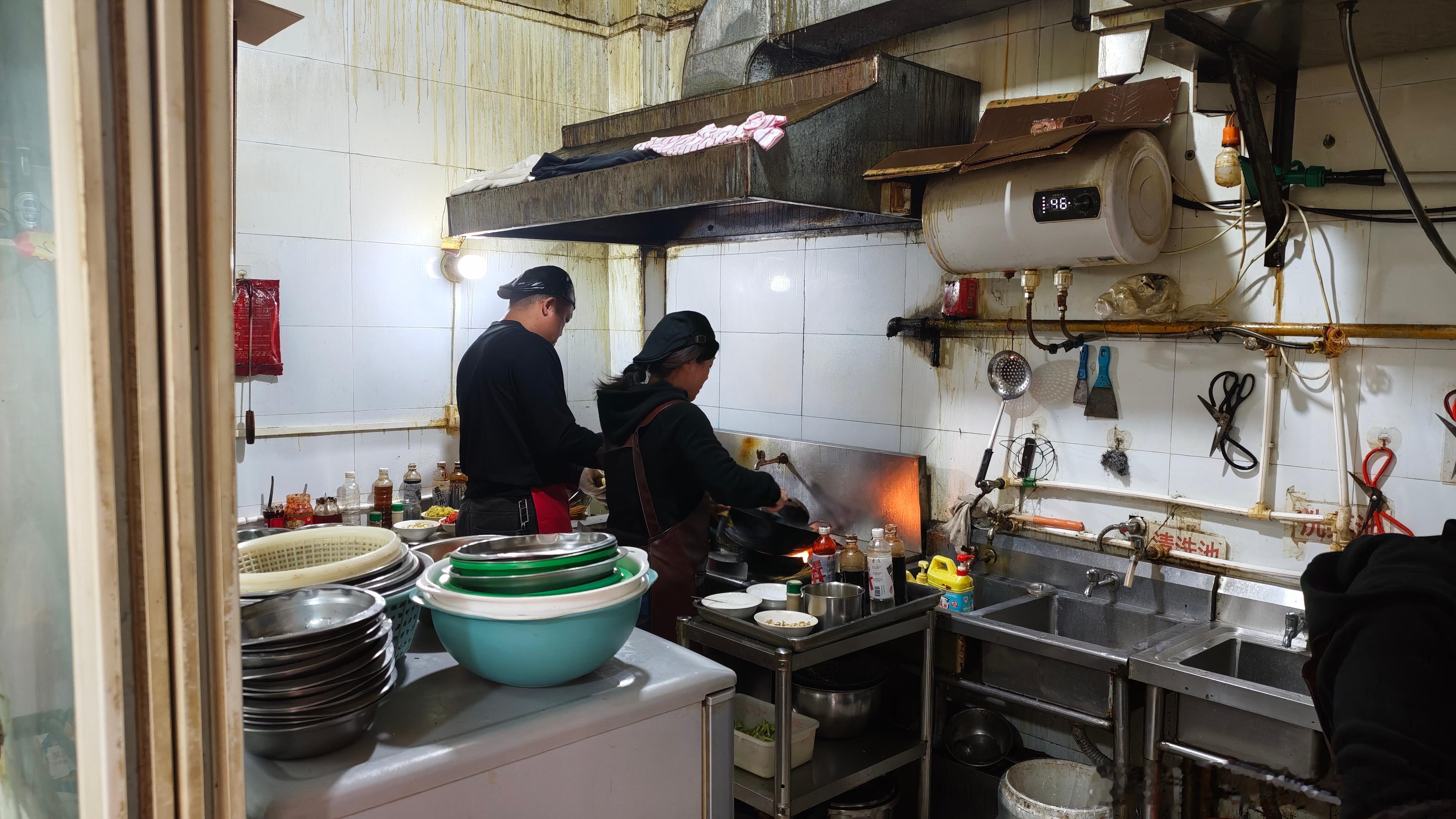 半截塔村拆了，没有菜单的小饭馆搬走了……白话好吃的​​​