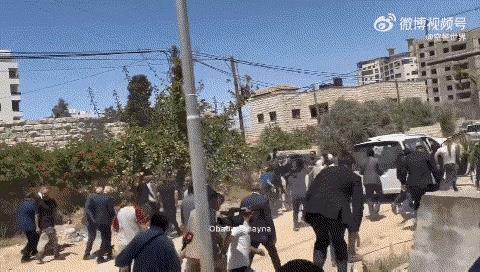 以色列在巴勒斯坦加沙地带攻击五常包括西方国家的外交使团这件事绝对是自己作死。很快
