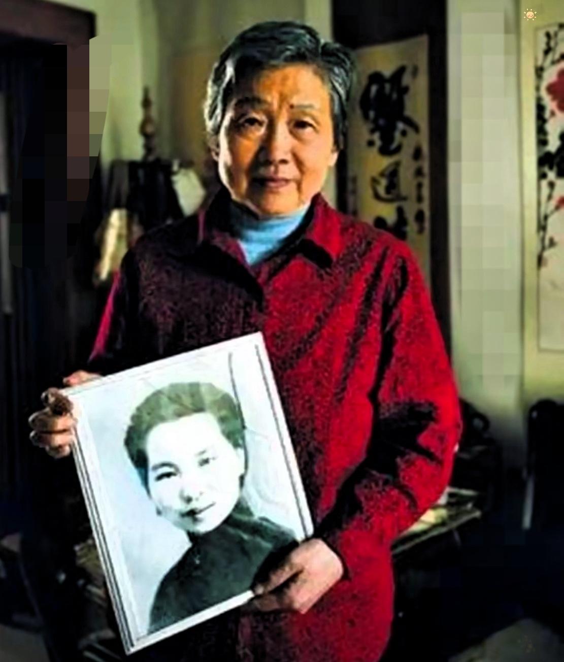 朱枫的身份可能要揭晓了，不是因为她出身浙江镇海富商家庭，也不是因为她本可以