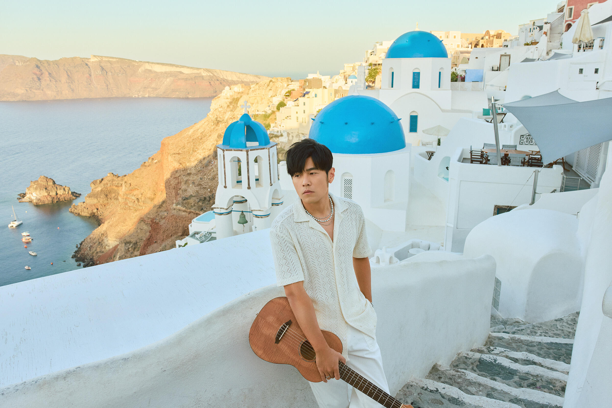 周杰伦爱琴海mv上线新专辑发布13天以来释出4支MV打歌效率惊人！周杰伦近