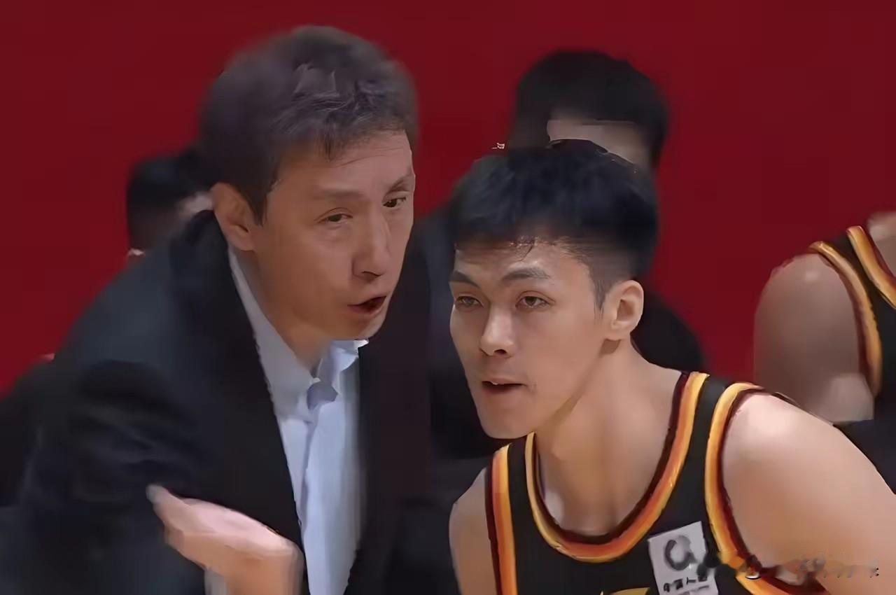 值得肯定！庞峥麟入选最佳阵容。CBA官方公布CBA常规赛第五轮最佳阵容，新秀