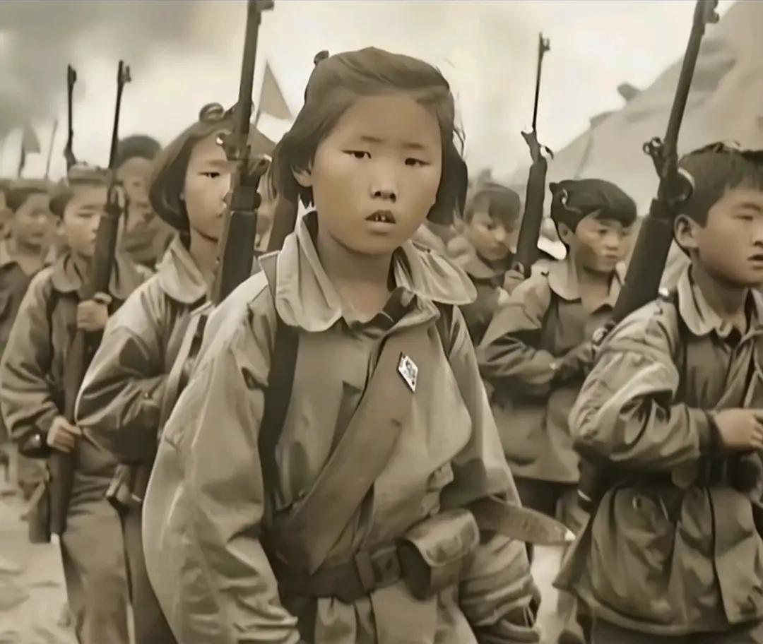 这幅照片和历史，强烈要求进入中小学课本少年抗日老照片百年前的中国人抗战英姿