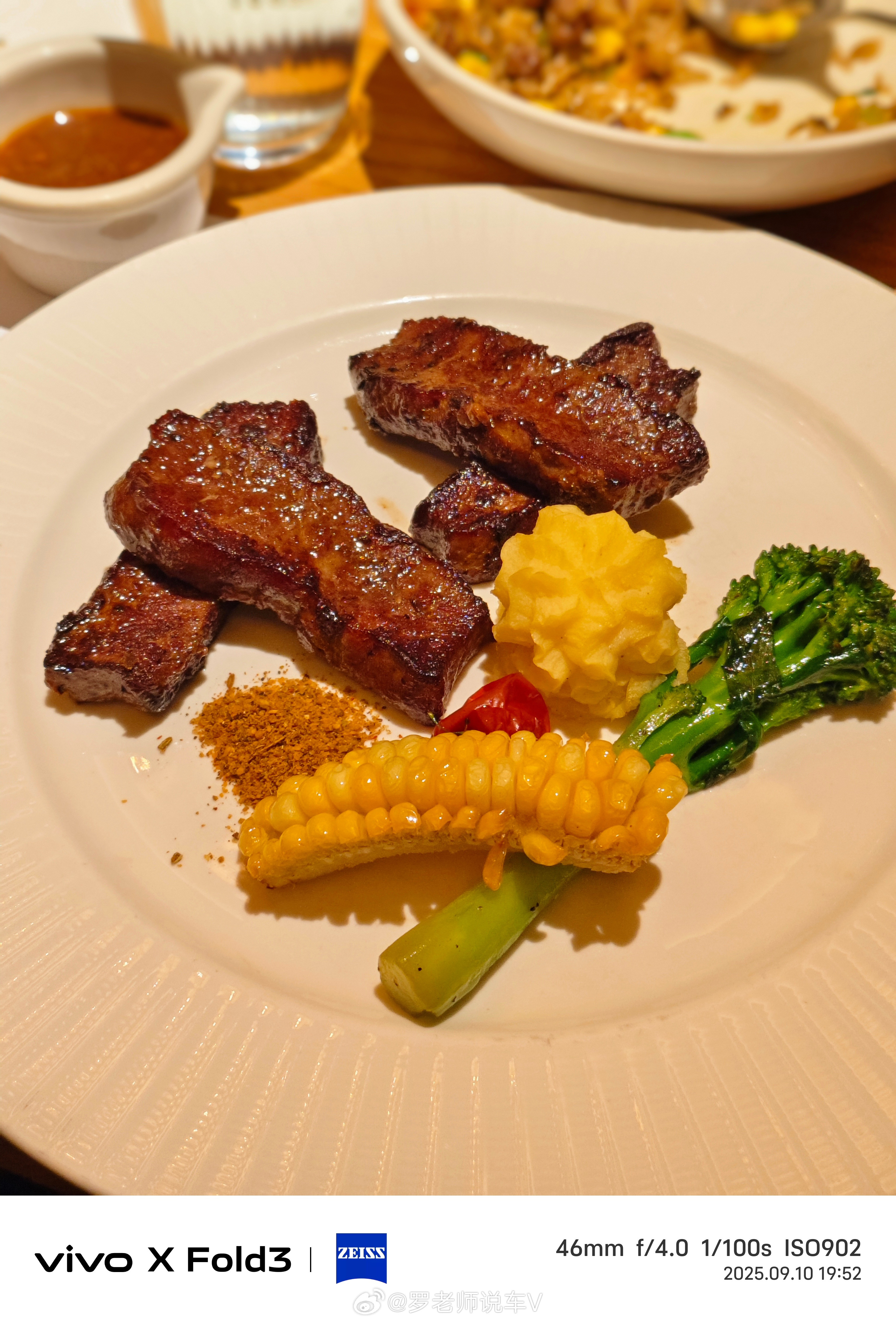 老了，吃个全熟的牛排！减肥食谱当我老了美食摄影​​​
