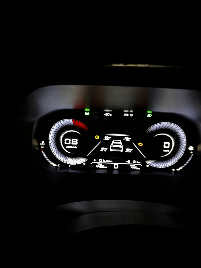 开了18天变速箱坏了开了不到20天，变速箱出问题，车不走了啥情况，高速都没上