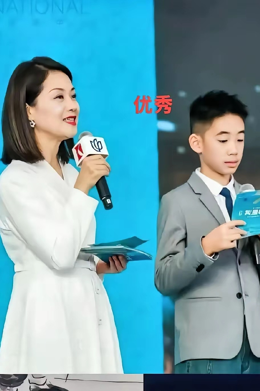 李湘送女儿去英国上学，我不羡慕沙溢送儿子去英国上学，我也不眼红真正让我羡慕的是，