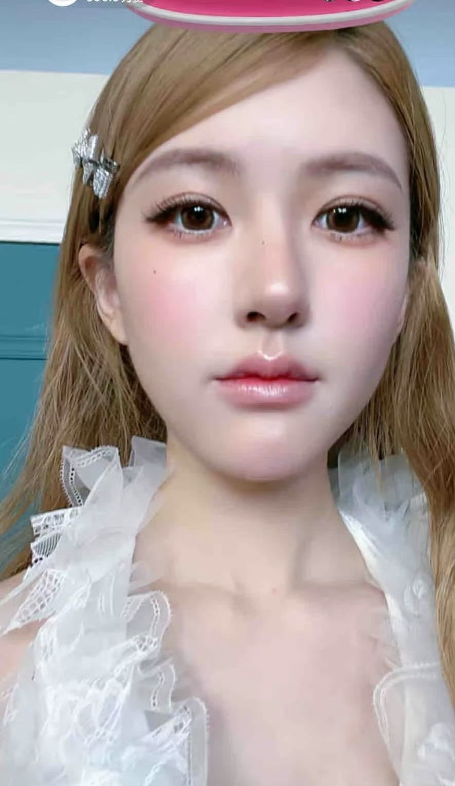 死亡角度还敢这么怼脸，也就赵露思了​​​