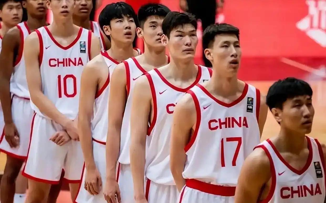 李沂泽案一拖再拖，男篮一味冷处理，难道真能瞒住所有人？中国篮球这几年负面新闻不
