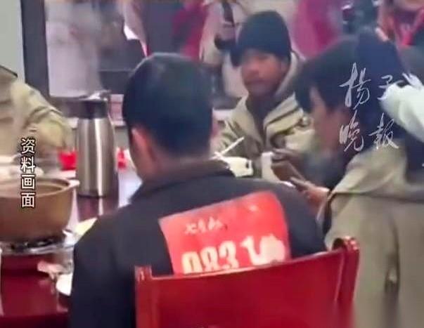 要我说，这比赛最难的环节，根本不是饿41天。而是喝完鸡汤、住进独栋小别墅5天后