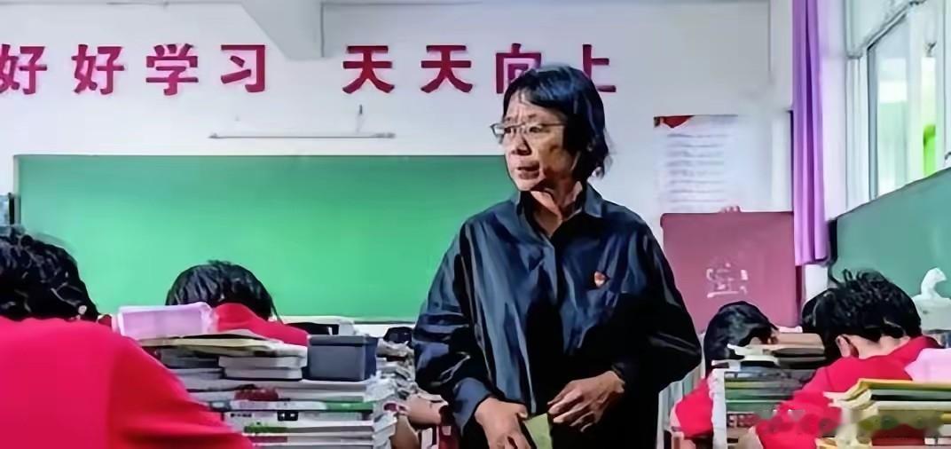 别叫她神，她比传闻更凶听亲戚讲。2022年秋，他去华坪女高教语文。一学期。回