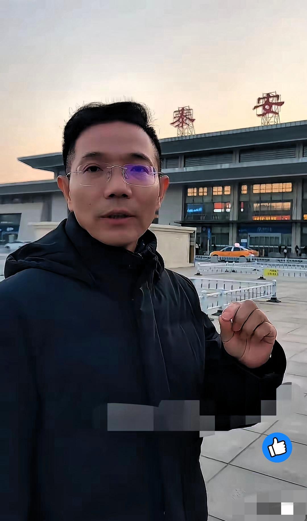 泰安入室抢婴案二审庭审，李圣律师这波表现直接封神！看完现场主播和当事人的分享，真