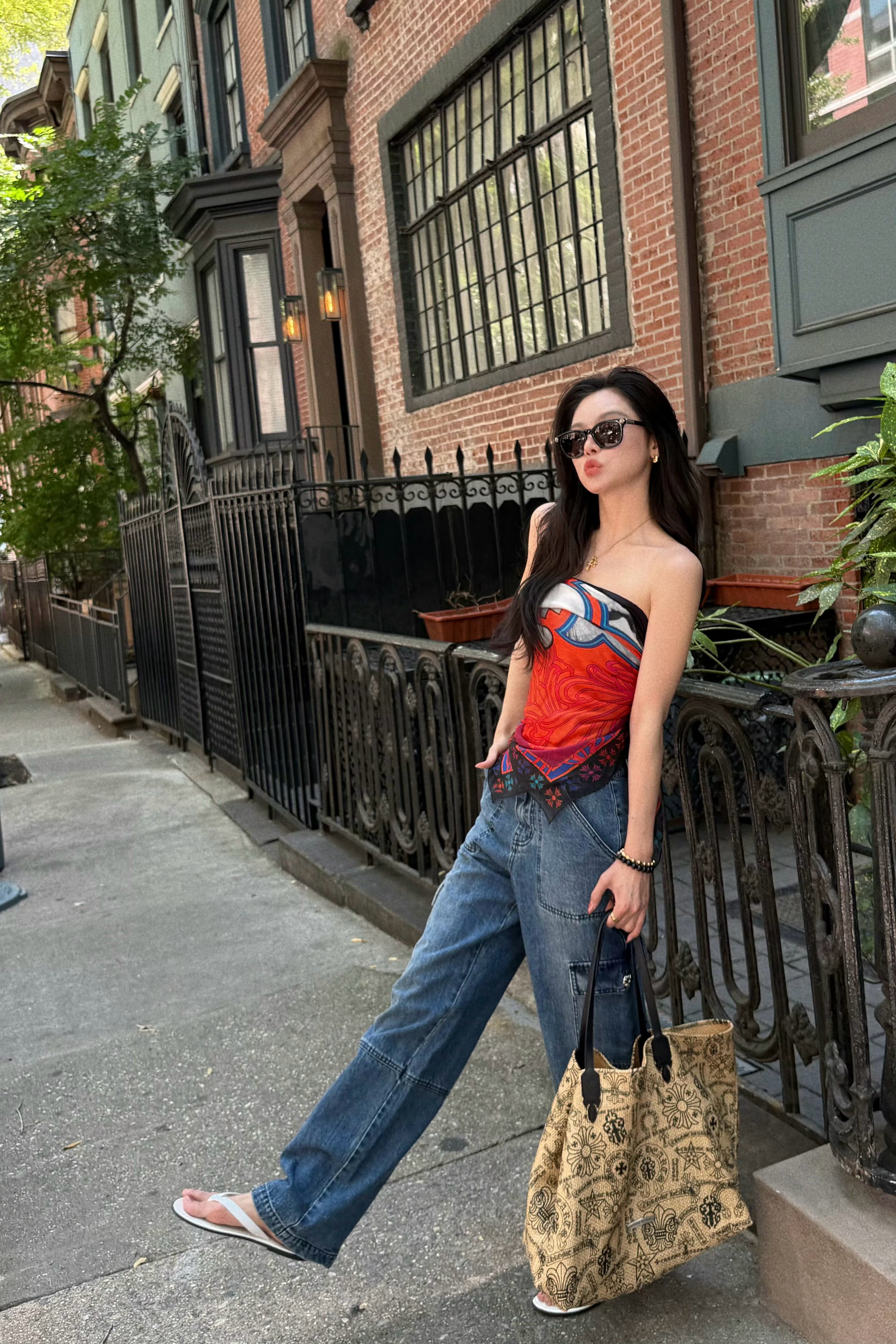 美娜