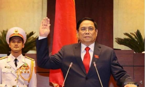 越南高铁项目遭遇尴尬，曾幻想“让各国争抢”技术，结果没人理！背后的原因让人意外…