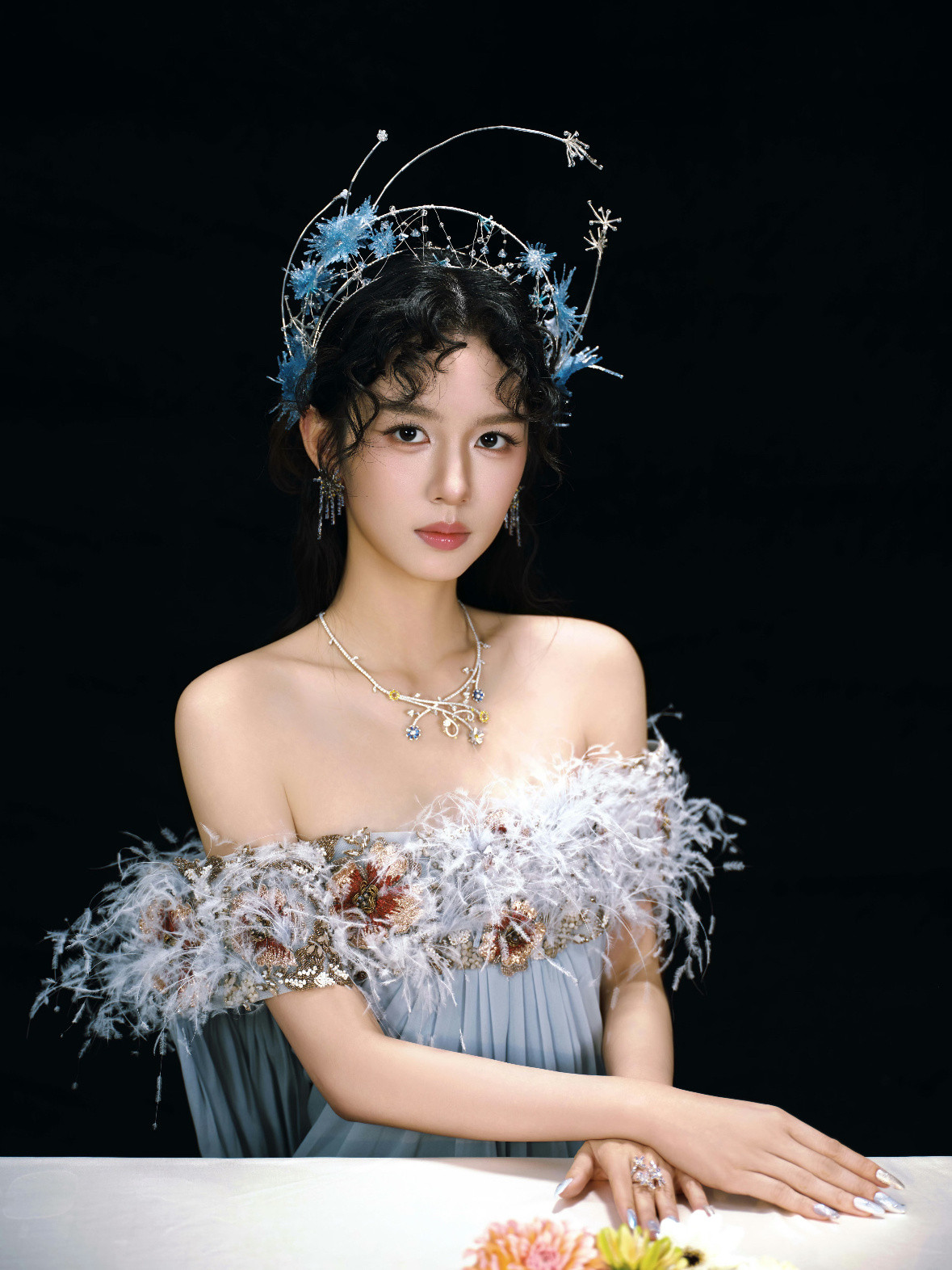 周也每一张都美到心巴上了