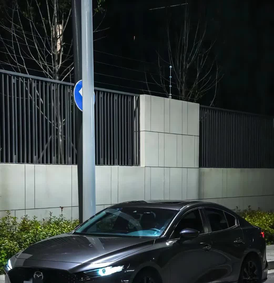为啥马自达用料诚意满满，可是销量却一般，同级别日系车几乎都是CVT变速箱，而马自