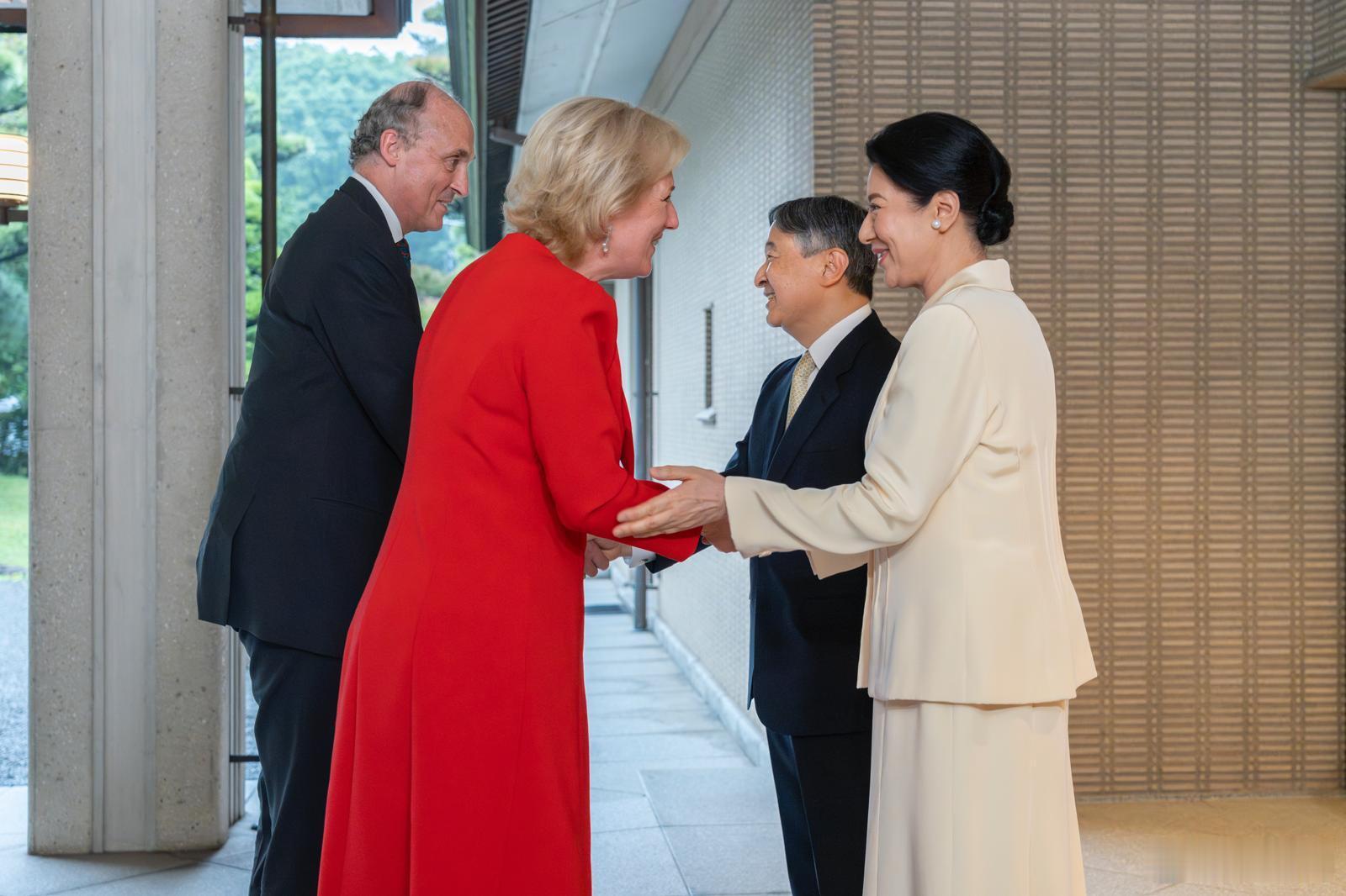比利时王室🇧🇪日本皇室6月10日，德仁天皇和雅子皇后在皇宫会见阿斯特丽德