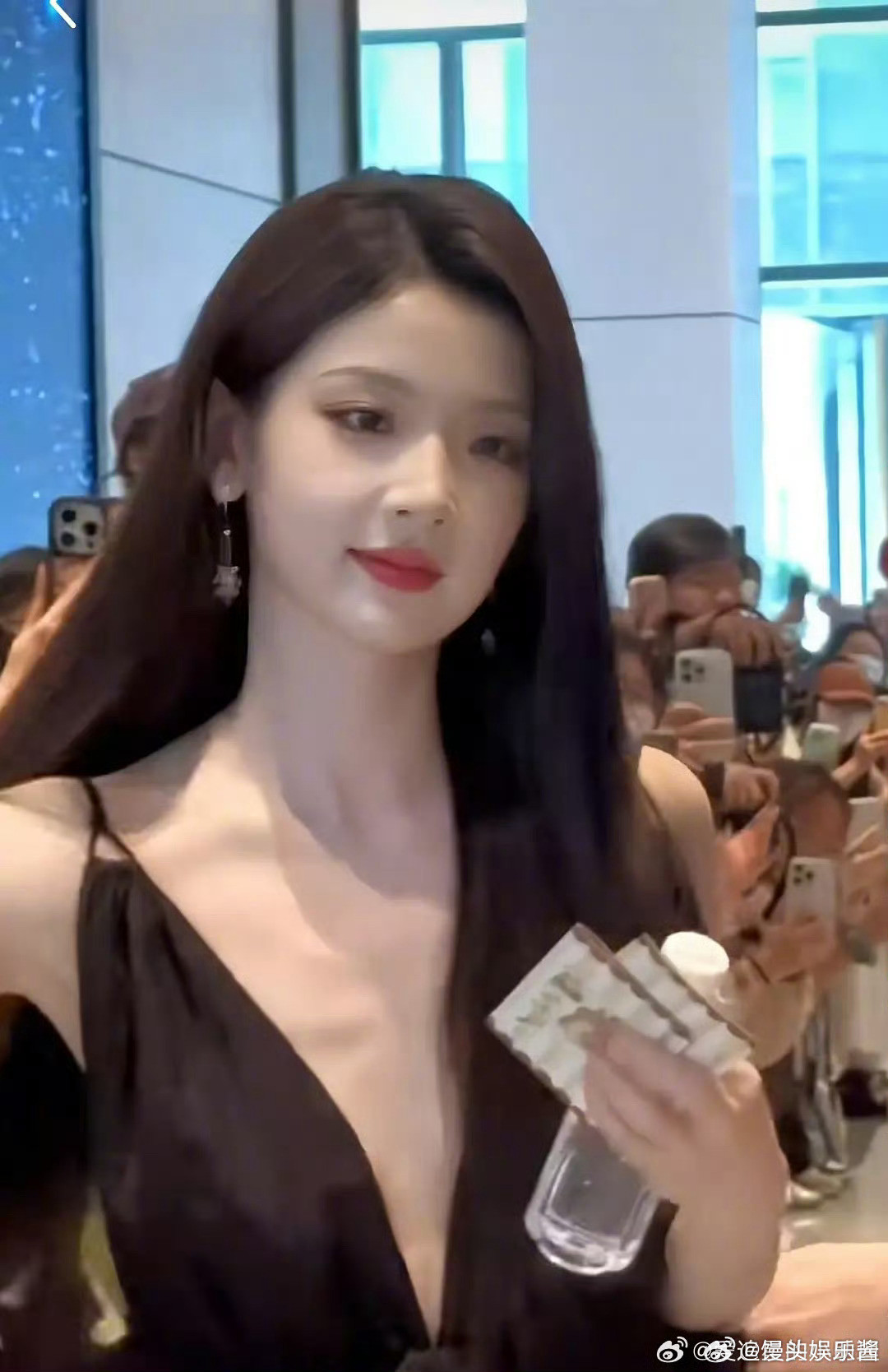 张淼怡和之前相比更好看了吗​​​