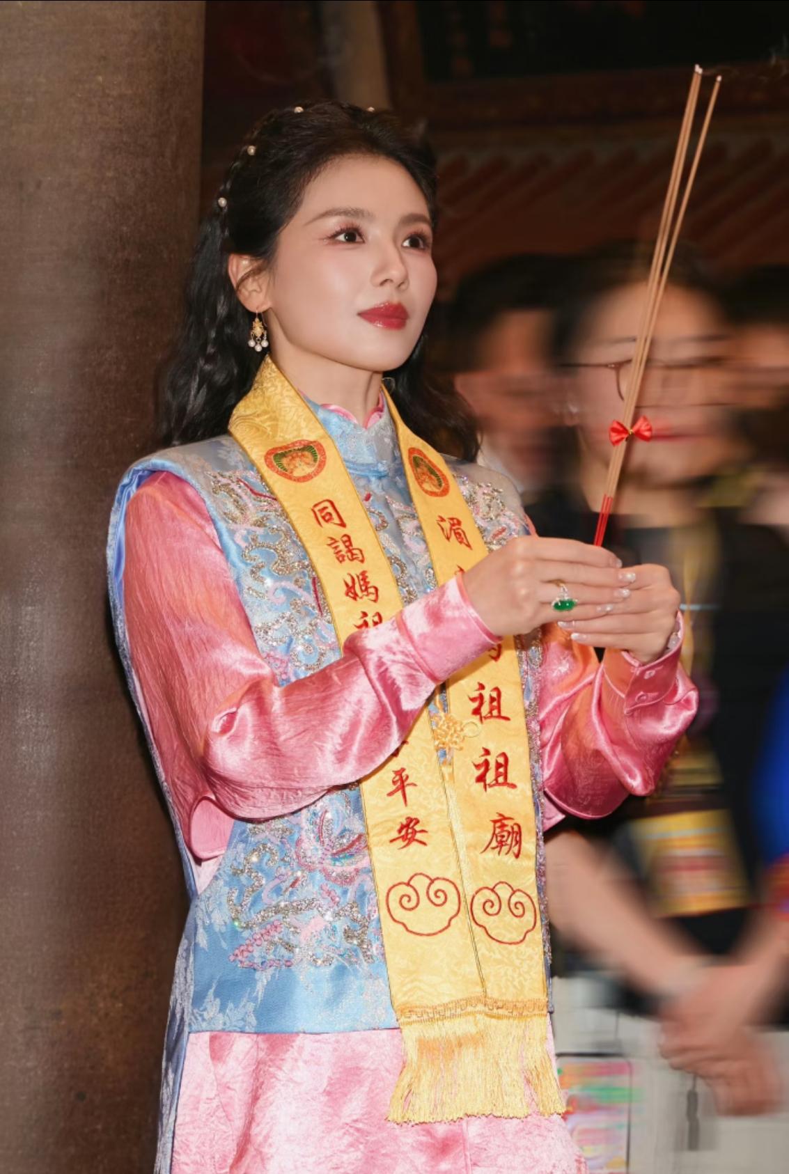 我敢打包票说一句，刘涛是内娱最成功的演员了，只要她不踩红线，妈祖这个角色