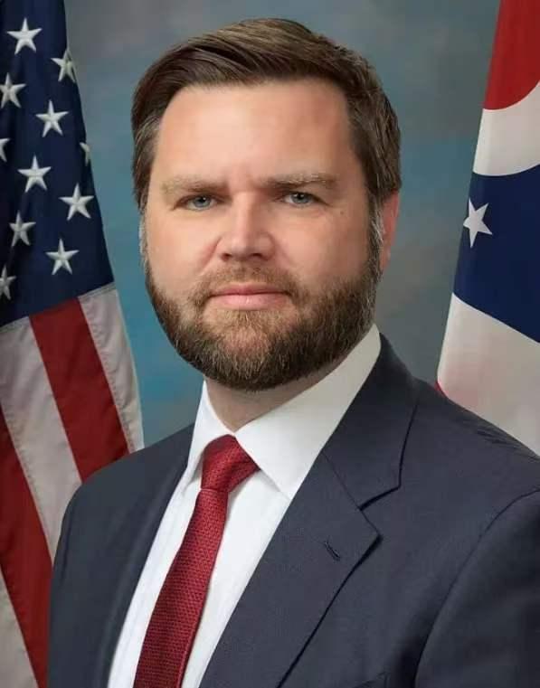 你敢想象美国现任副总统万斯到底有多富有吗？说出来可能会让你大吃一惊，万斯的财