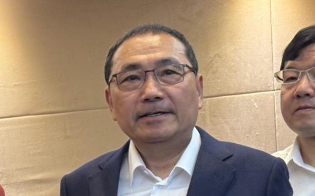 侯友宜回应郑丽文访陆。台媒报道，国民党主席郑丽文即将访问大陆，新北市长侯友宜今